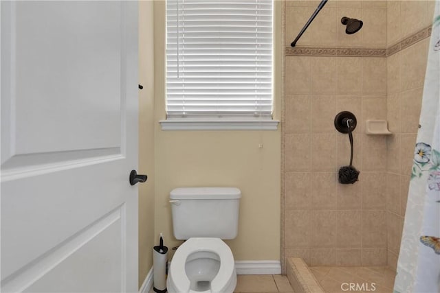 21777 Poppy Rd, Apple Valley, CA 92308 - full bath featuring tiled shower and tile patterned floors