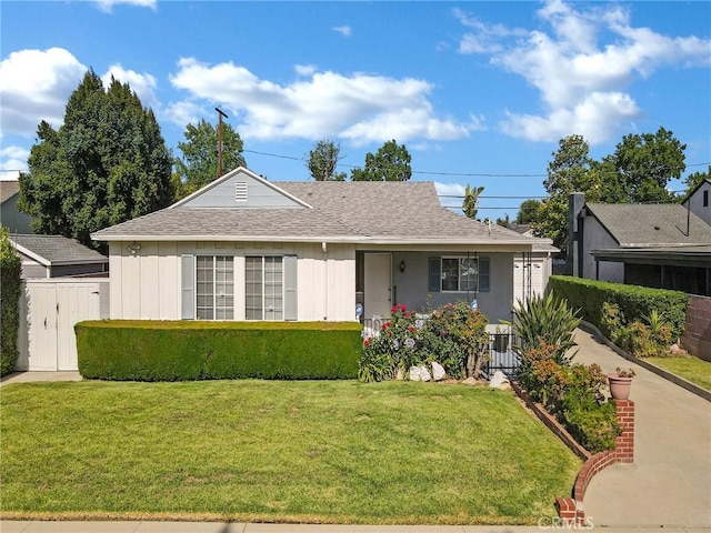 10406 Marklein Ave, Los Angeles, CA 91345 - view of front of home with roof with shingles