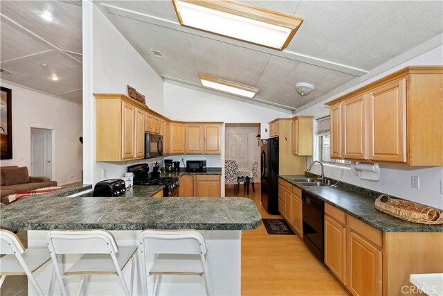 329 E Sherwood Blvd, Big Bear City, CA 92314 - photo 9