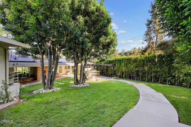 1620 Knollwood Dr, Pasadena, CA 91103 - view of grassy yard