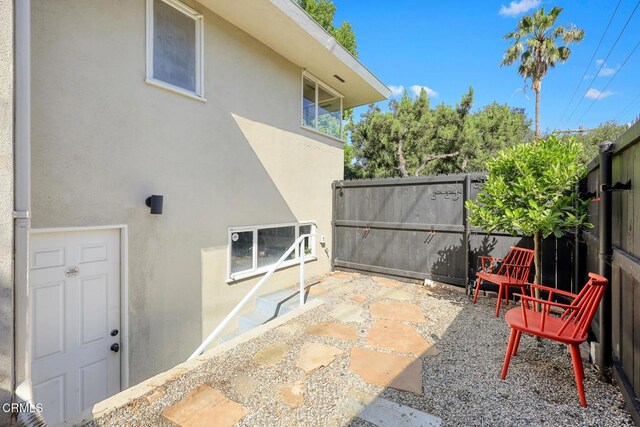 1620 Knollwood Dr, Pasadena, CA 91103 - view of patio