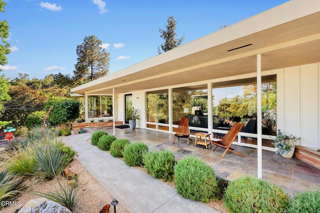 1620 Knollwood Dr, Pasadena, CA 91103 - view of patio / terrace