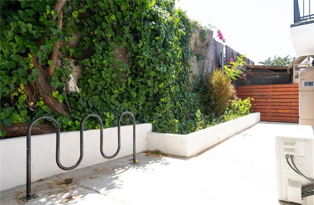 3468 W 71st, Los Angeles, CA 90043 - photo 6