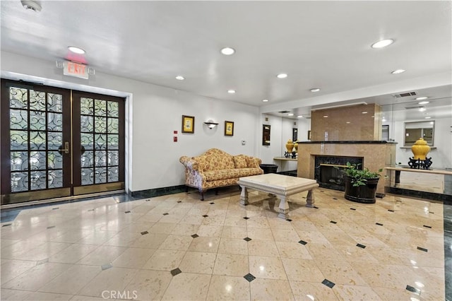 390 S Sepulveda Blvd Unit 105, Los Angeles, CA 90049 - building lobby featuring recessed lighting