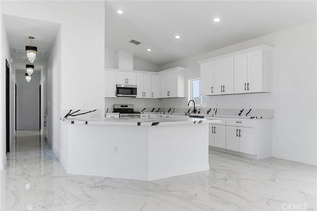10125 Bella Vista St, Apple Valley, CA 92308 - photo 8