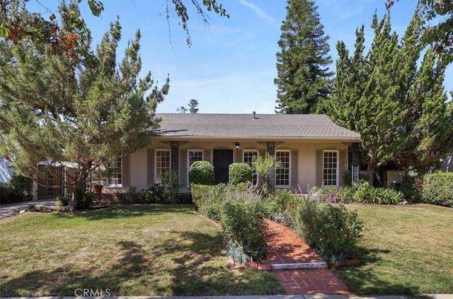 13510 Valleyheart Dr N, Sherman Oaks, CA 91423 - single story home with stucco siding and a front yard