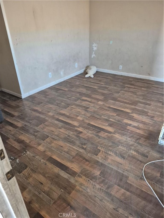 45146 Fairview Rd, Newberry Springs, CA 92365 - unfurnished room featuring dark wood finished floors