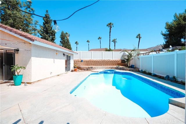 3473 Yankee Cir, Riverside, CA 92503 - view of swimming pool featuring a patio area and a fenced backyard