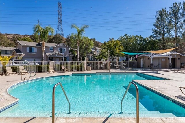 28541 Calex Dr, Valencia, CA 91354 - photo 36