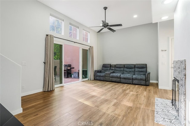 4347 Freedom Dr Unit C, Calabasas, CA 91302 - living area featuring ceiling fan, light wood-style floors, and recessed lighting