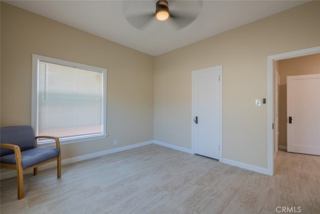 1409 4th St, San Fernando, CA 91340 - unfurnished room with ceiling fan and light wood finished floors