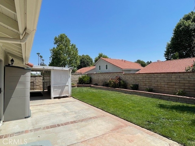 27896 Beacon St, Castaic, CA 91384 - fenced backyard with a patio