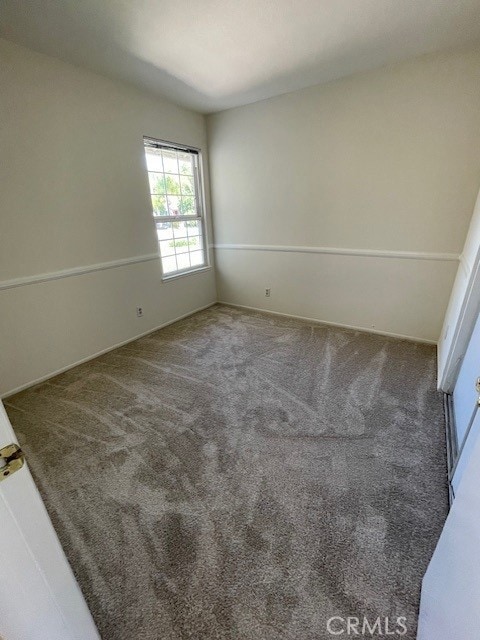 27896 Beacon St, Castaic, CA 91384 - empty room with carpet