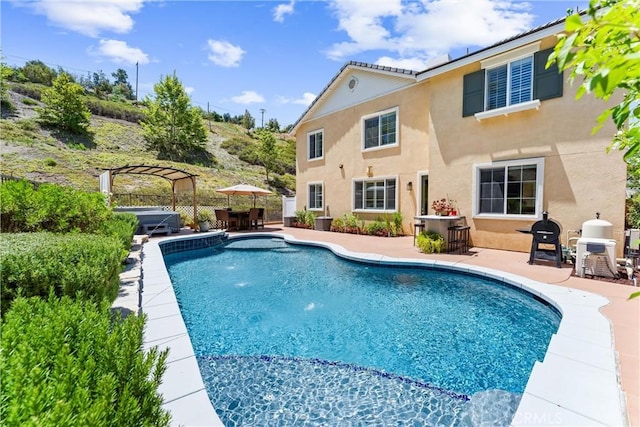 35694 Cherry Bark Way, Murrieta, CA 92562 - swimming pool with a covered hot tub, a patio, and outdoor dining area