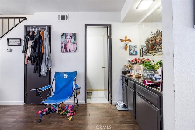 220 S Palm Ave, Santa Paula, CA 93060 - photo 9