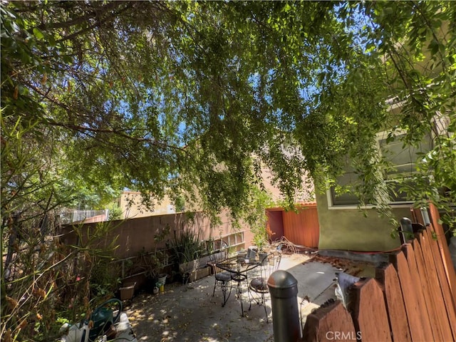 3621 Griffin Ave, Los Angeles, CA 90031 - fenced backyard with a patio