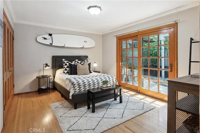 1251 Bryant Rd, Long Beach, CA 90815 - bedroom featuring light wood-type flooring and ornamental molding