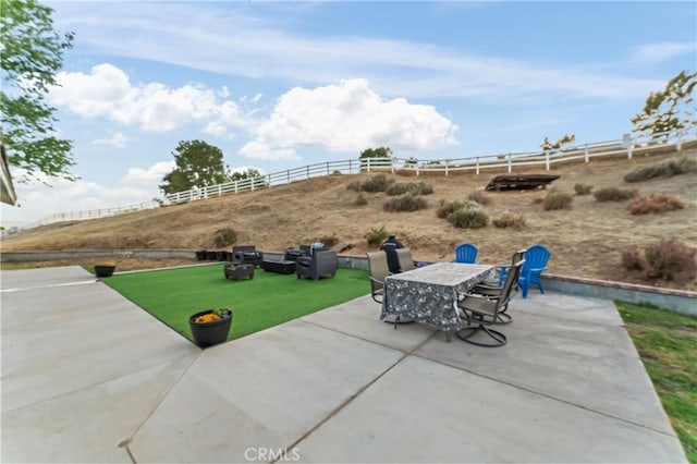 34037 Agua Dulce Canyon Rd, Agua Dulce, CA 91390 - view of patio / terrace featuring outdoor dining space