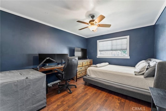 34037 Agua Dulce Canyon Rd, Agua Dulce, CA 91390 - bedroom with ornamental molding, wood finished floors, an office area, and a ceiling fan