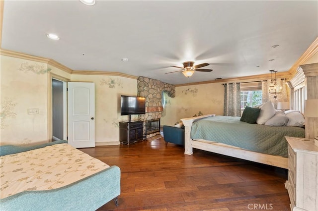 34037 Agua Dulce Canyon Rd, Agua Dulce, CA 91390 - bedroom featuring crown molding, wood-type flooring, and ceiling fan