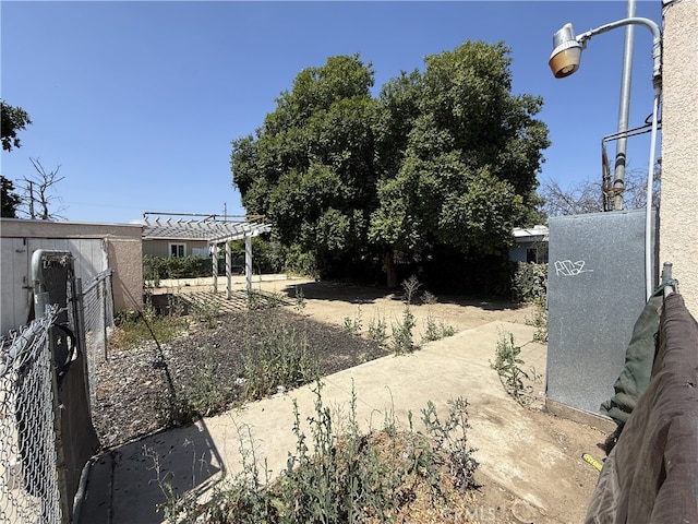 615 E 12th St, Pomona, CA 91766 - view of yard with a patio area