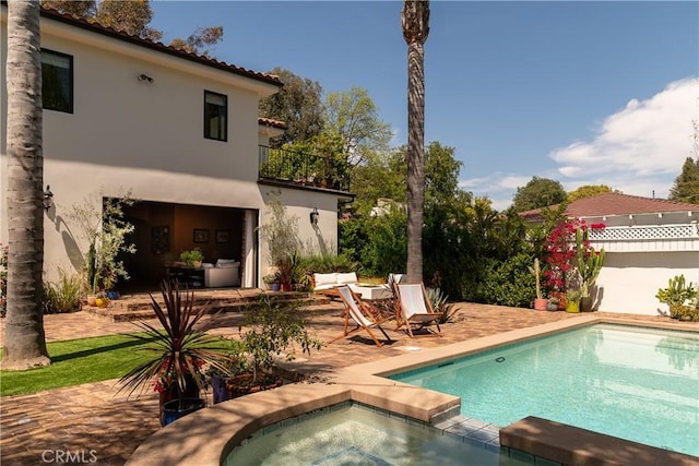 4620 Morse Ave, Sherman Oaks, CA 91423 - view of pool with a patio and a pool with connected hot tub