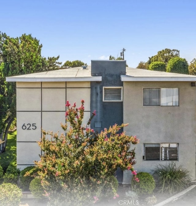 625-627 S Wabash Ave, Glendora, CA 91740 - view of side of property featuring stucco siding