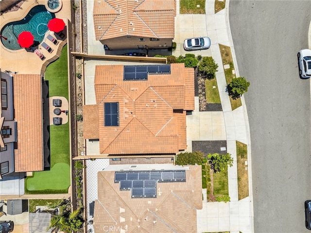 5609 Garibaldi Way, Fontana, CA 92336 - bird's eye view of a pool