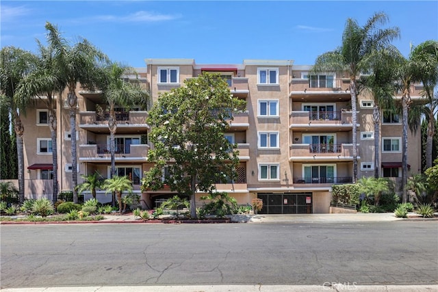 4533 Vista Del Monte Ave Unit 201, Sherman Oaks, CA 91403 - photo 1