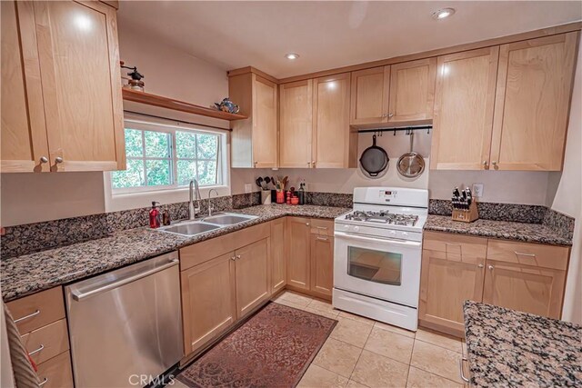 10743 Mountair Ave, Tujunga, CA 91042 - photo 7