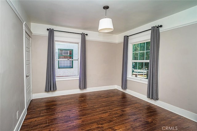 220 Palm Pl, Pomona, CA 91767 - empty room with hardwood / wood-style flooring and baseboards