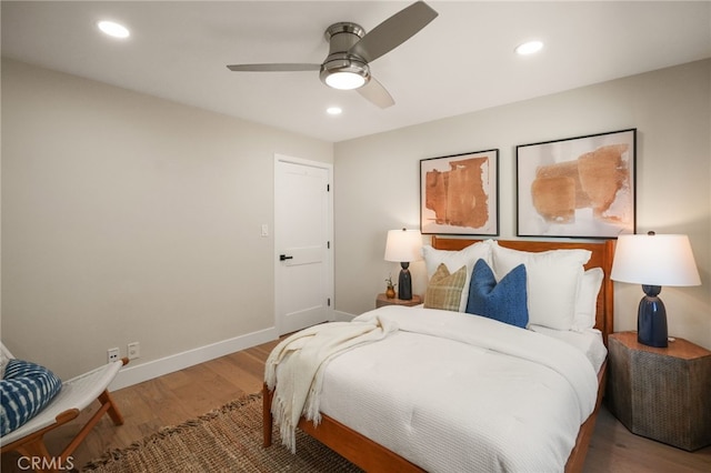 1700 Irvine Ave, Newport Beach, CA 92660 - bedroom featuring wood finished floors, recessed lighting, and ceiling fan