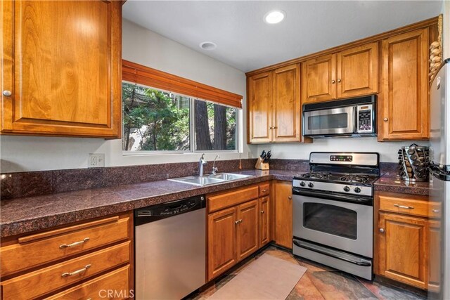 279 Old Toll Rd, Lake Arrowhead, CA 92317 - photo 12