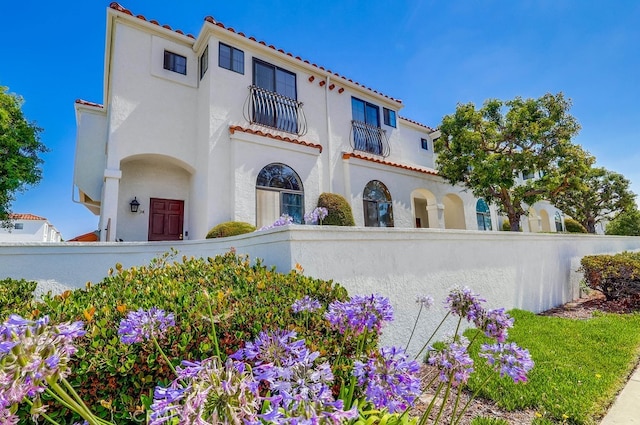 539 W 220th St Unit 39, Carson, CA 90745 - photo 2