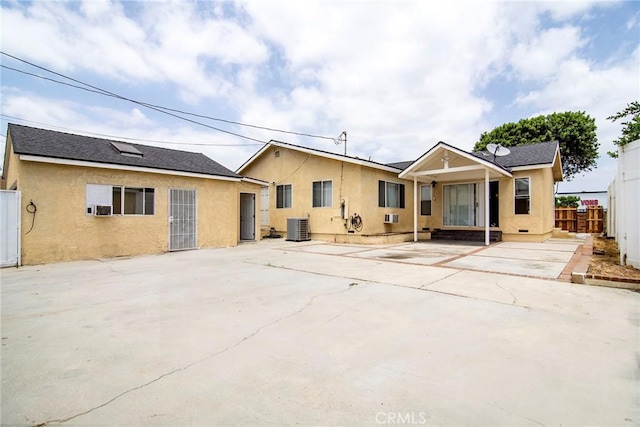 19324 Victory Blvd, Reseda, CA 91335 - ranch-style house with stucco siding and a patio area