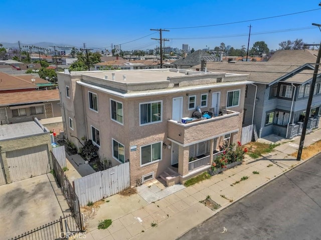 3315 W 17th St, Los Angeles, CA 90019 - view of building exterior