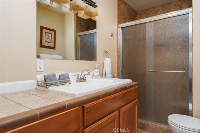 79140 Fred Waring Dr, Bermuda Dunes, CA 92203 - full bathroom with vanity and a shower stall