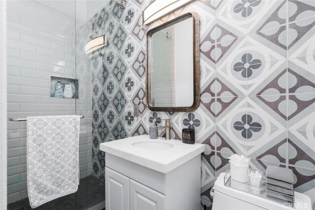47645 Calle Diamante, Indio, CA 92201 - bathroom featuring vanity and toilet