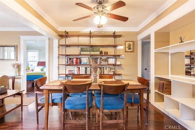 5162 S Manhattan Pl, Los Angeles, CA 90062 - sitting room featuring wood finished floors, crown molding, and a ceiling fan