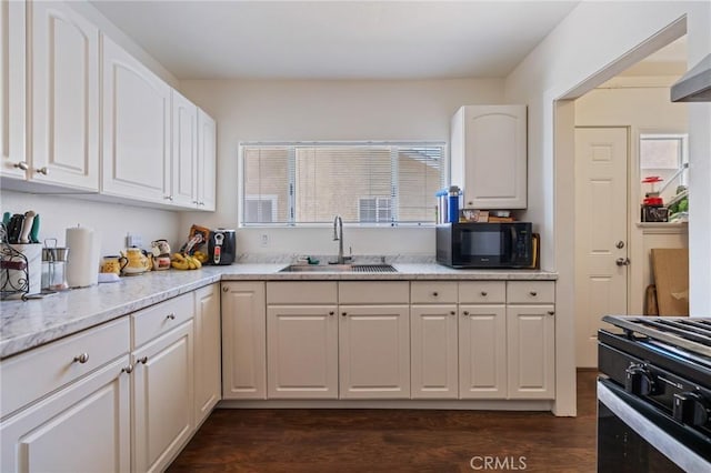228 S 4th St, Santa Paula, CA 93060 - photo 4