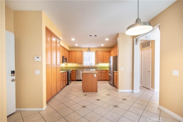 27531 Sunny Creek Dr, Valencia, CA 91354 - photo 12