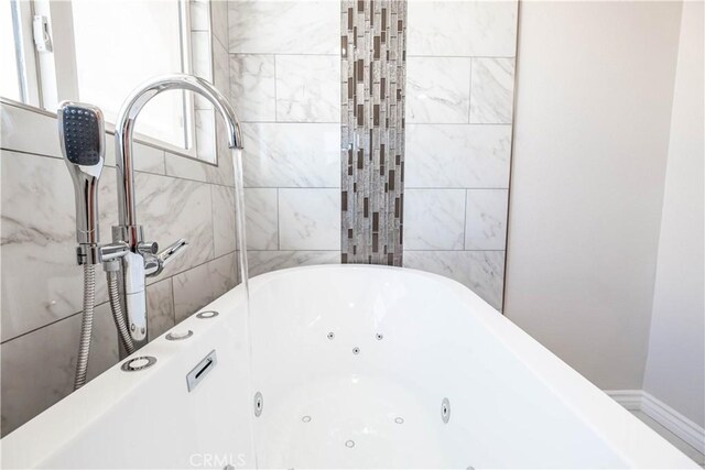 27531 Sunny Creek Dr, Valencia, CA 91354 - photo 26