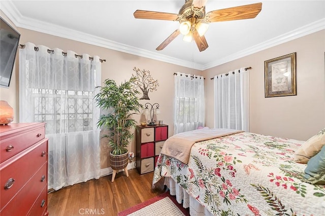 4303 E De Ora Way, Long Beach, CA 90815 - bedroom featuring wood finished floors, ornamental molding, and a ceiling fan