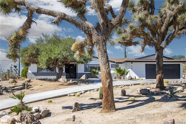 6328 Palo Alto Ave, Yucca Valley, CA 92284 - photo 12