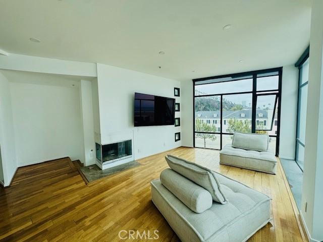 270 Palisades Beach Rd Unit 301, Santa Monica, CA 90402 - photo 8