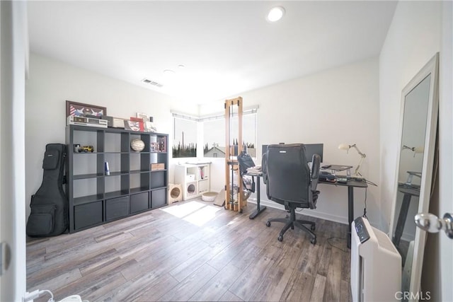 117 N 5th St Unit B, Montebello, CA 90640 - home office featuring wood finished floors and recessed lighting