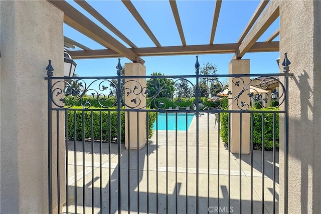 66 Glenalmond Ln, Ladera Ranch, CA 92694 - gate with a patio area