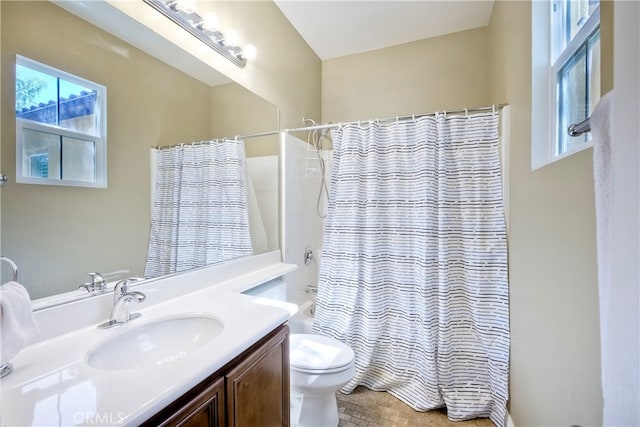66 Glenalmond Ln, Ladera Ranch, CA 92694 - bathroom featuring vanity and shower / bathtub combination with curtain