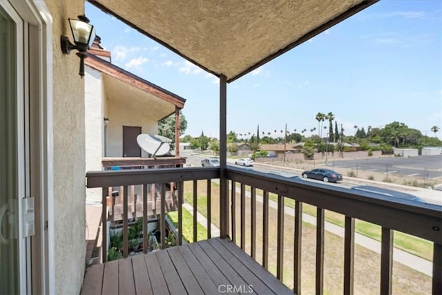 9100 Acacia Ave Unit 6, Fontana, CA 92335 - view of deck
