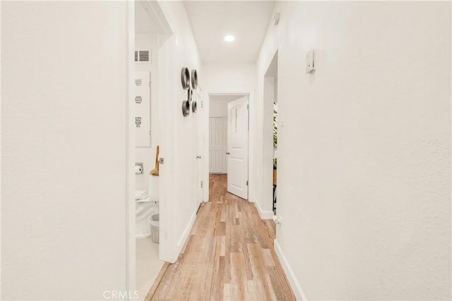 764 W 107th St, Los Angeles, CA 90044 - hall featuring light wood-style flooring and recessed lighting